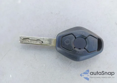 2004 BMW 325I из США, поврежденный, VIN WBAEV33434KR26889